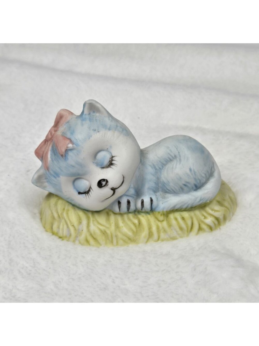 Vintage Japan Blue Sleeping Cheshire Cat Blue Kitten Figurine Pink Bow Handpaint